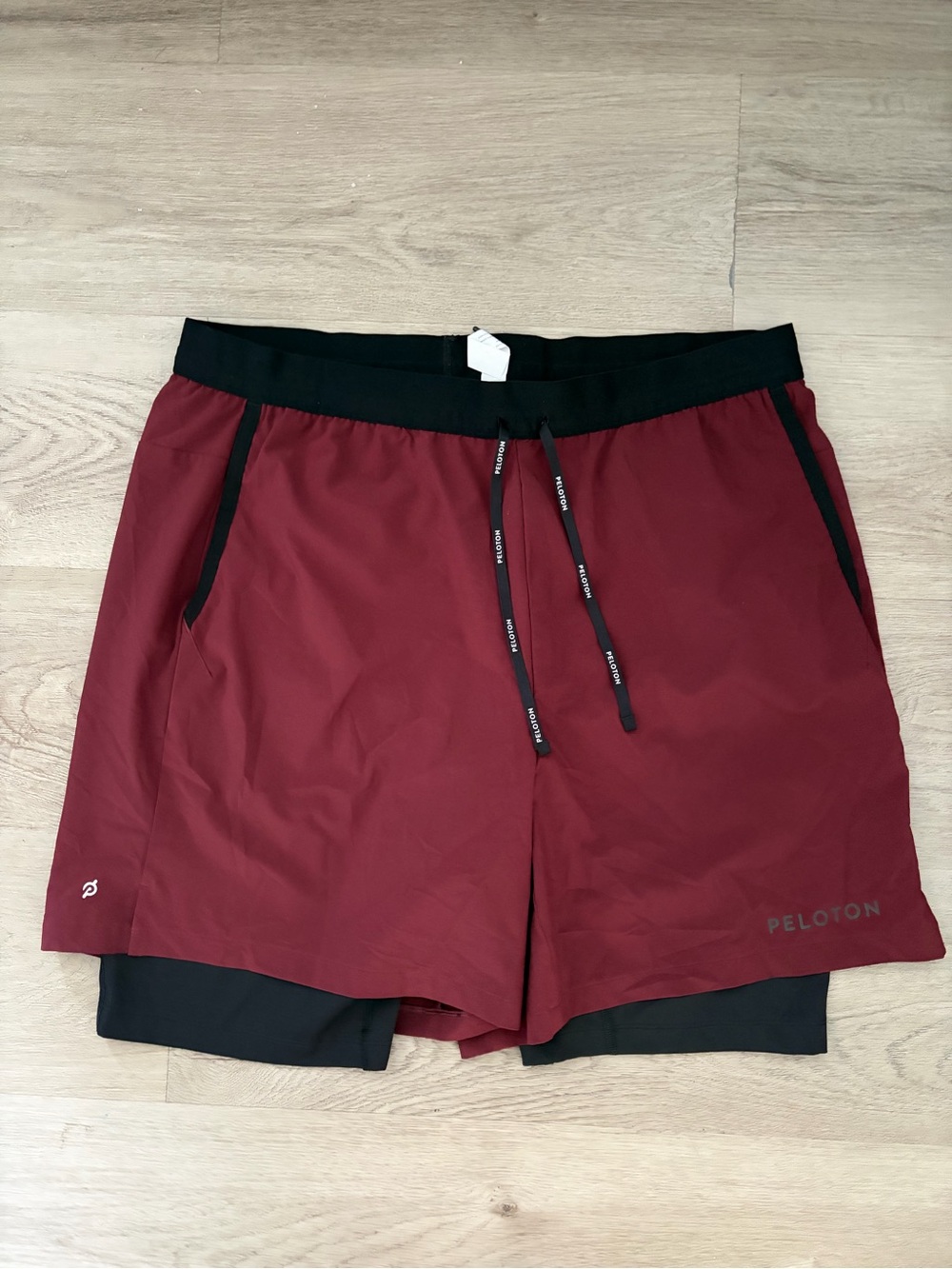 Peloton x Fourlaps Bolt 7” Lined Athletic Shorts Men’s Burgundy Size L